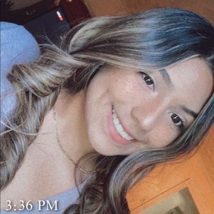 Meet your Posher, Esmeralda